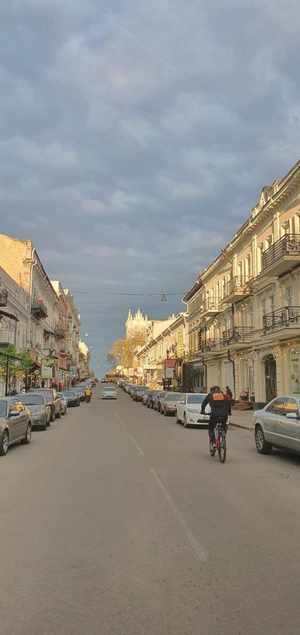 Апартаменты На Греческой Odesa Exterior foto